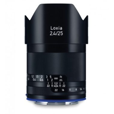 Zeiss Loxia 25mm f/2.4